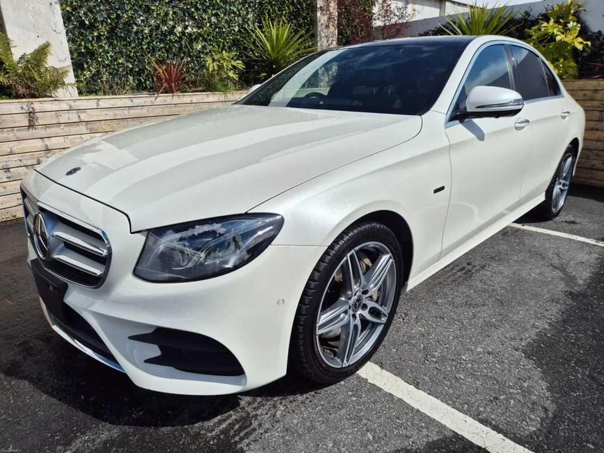 Mercedes-Benz E-Class E350 e PHEV / AVANTGARDE SPO - Image 3