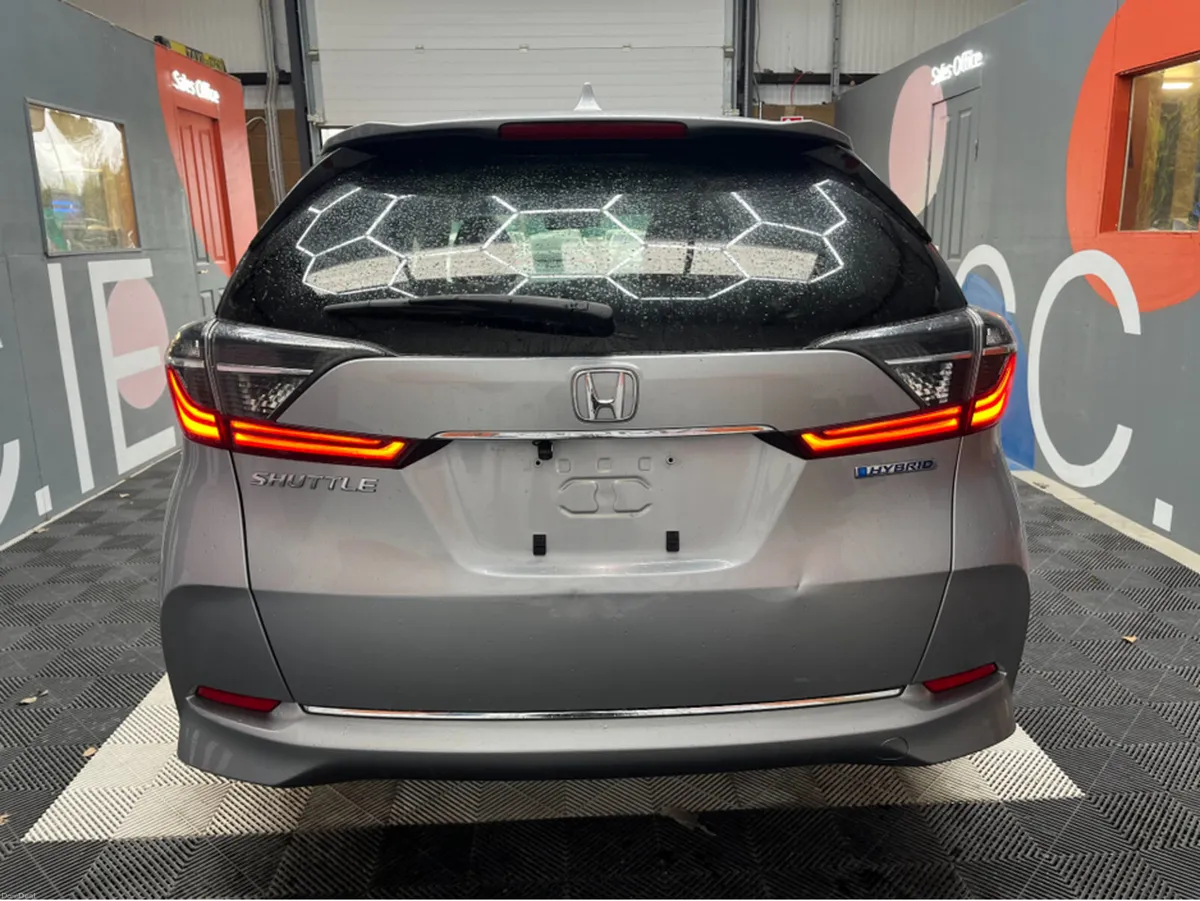 Honda Shuttle €16950 2022 HONDA SHUTTLE 4WD HYBRID - Image 3