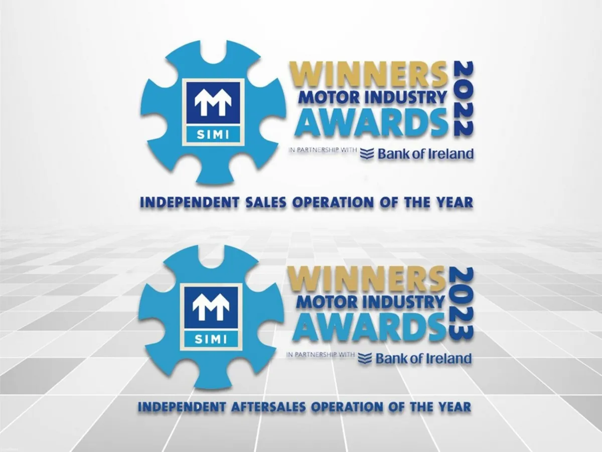 Mini Cooper Countryman E ALL4 CLASSIC ***Sat Nav / - Image 2