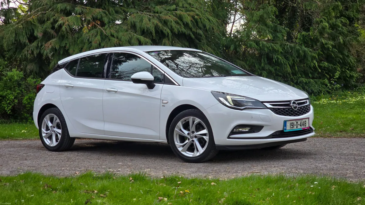 2019 Opel Astra 1.0 Turbo SRI Only 105k km - Image 2