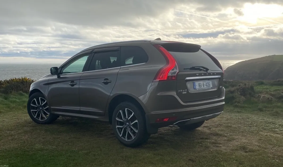 Volvo XC60 D4 2.0 D Polestar Engineered - Image 3