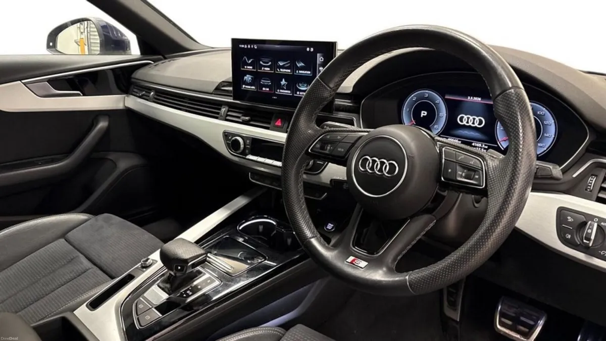 2.0 TDI 35 S line Saloon 4dr Diesel S Tronic Euro - Image 4