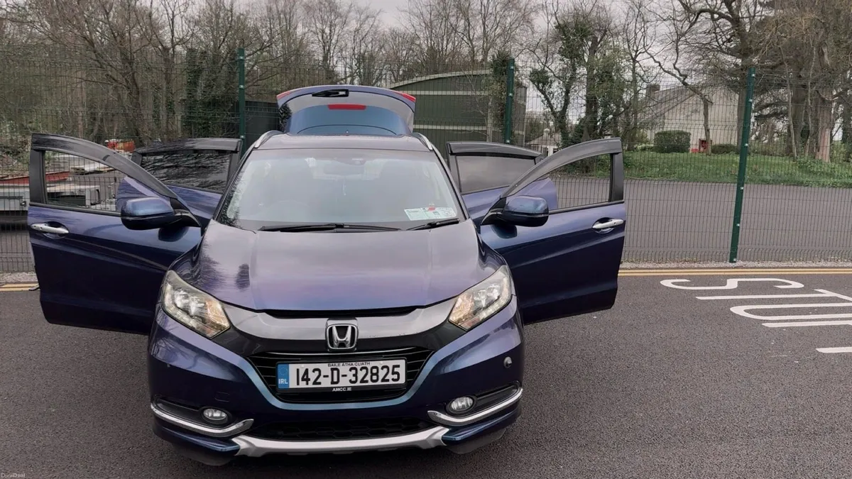 2014 Honda Vezel Hybrid | Low KM | NCT 2027 - Image 1