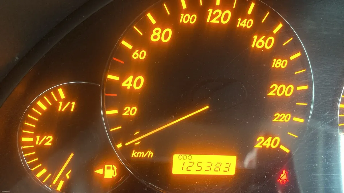 TOYOTA AVENSIS   ONLY 125 KMS  NCT 12/26 - Image 3