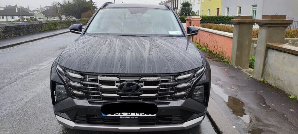 2025 Hyundai Tucson - Image 2