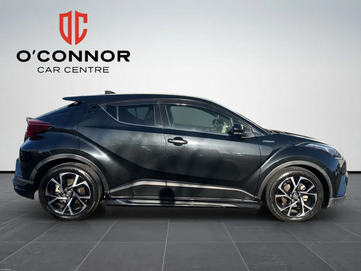 Toyota C-HR SOL G spec 1.8 HYBRID AUTO - Proof tha - Image 4