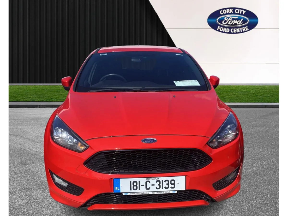 Ford Focus ST-LINE 1.0 ECOBOOST 125PS 6SPEED - Image 2