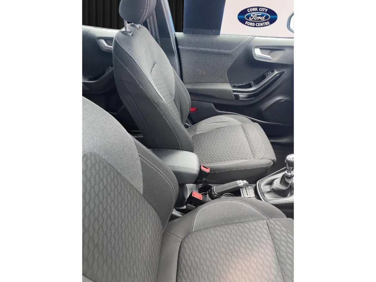 Ford Puma TITANIUM 5DR 1.0T 125 MHEV - Image 5