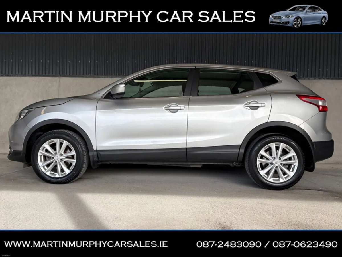 Nissan Qashqai 1.5 SV SAFETY PK + CON CONNECT 4DR - Image 3