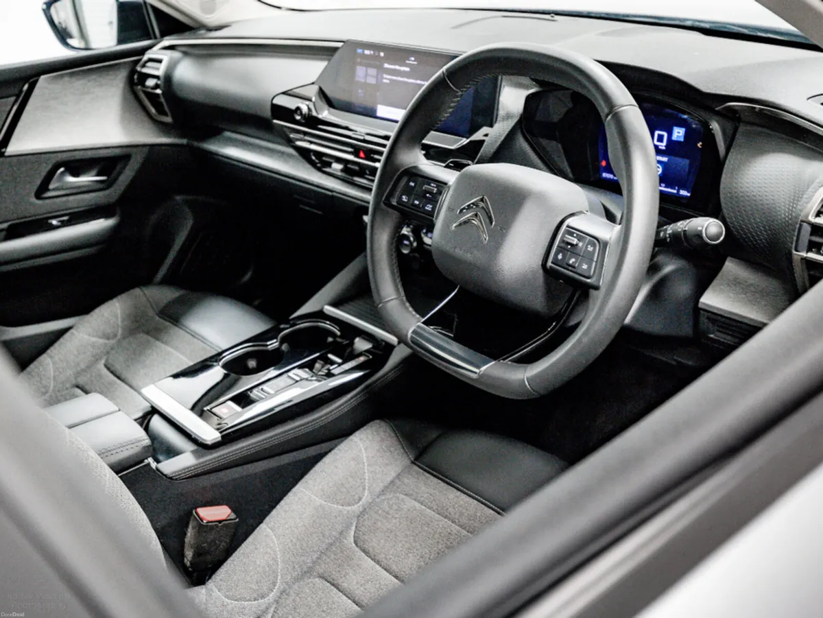 Citroen C5 X Feel Pack 1.2 Petrol Auto 130HP - Image 2