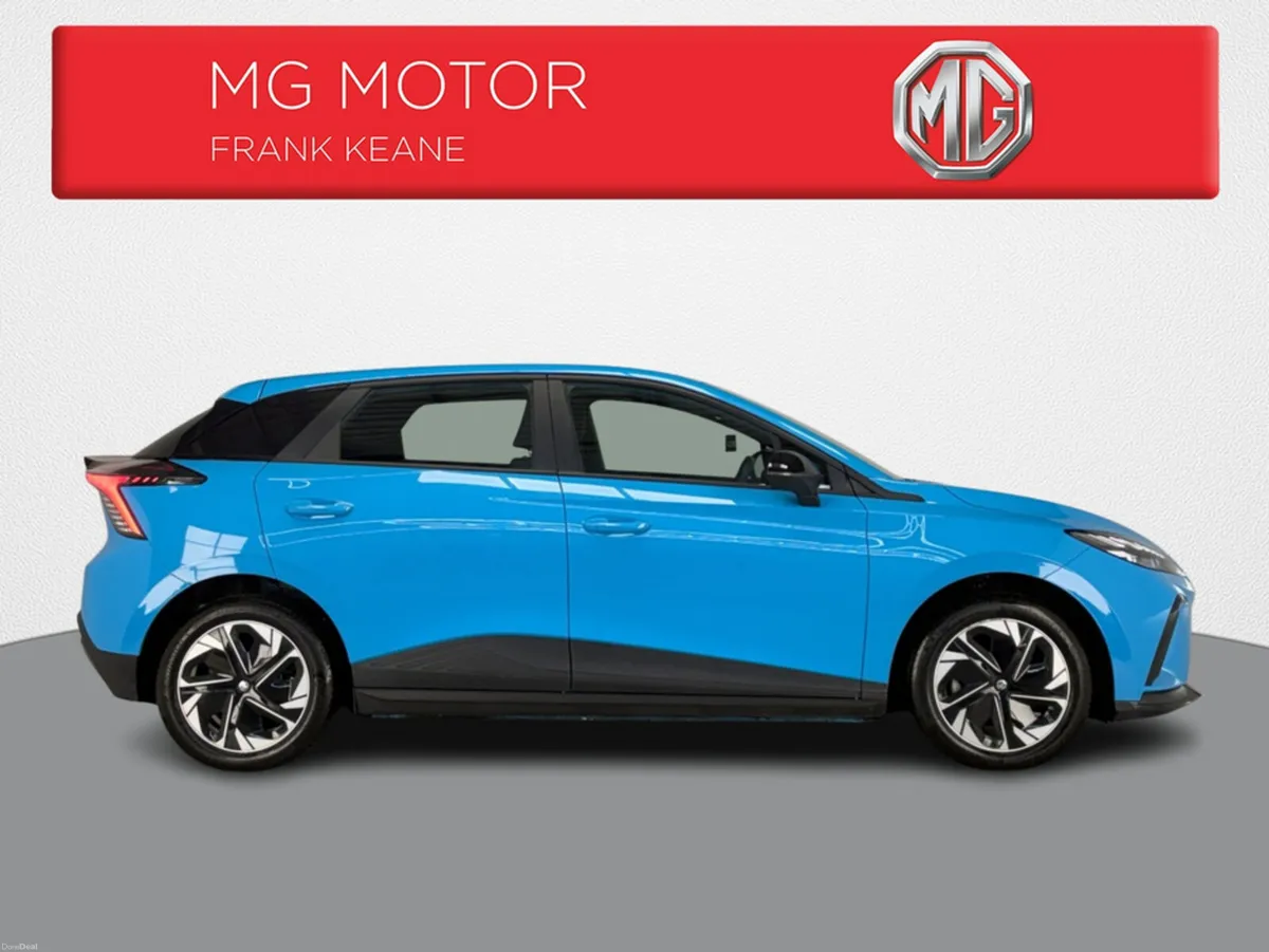 MG 4 LR - EXCITE 64KWH**BLACK CLOTH SEATS**AIR CON - Image 2