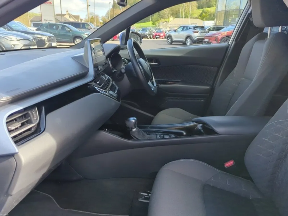 Toyota C-HR USED CAR SALE!! C-HR 1.8 HYBRID SPORT - Image 6