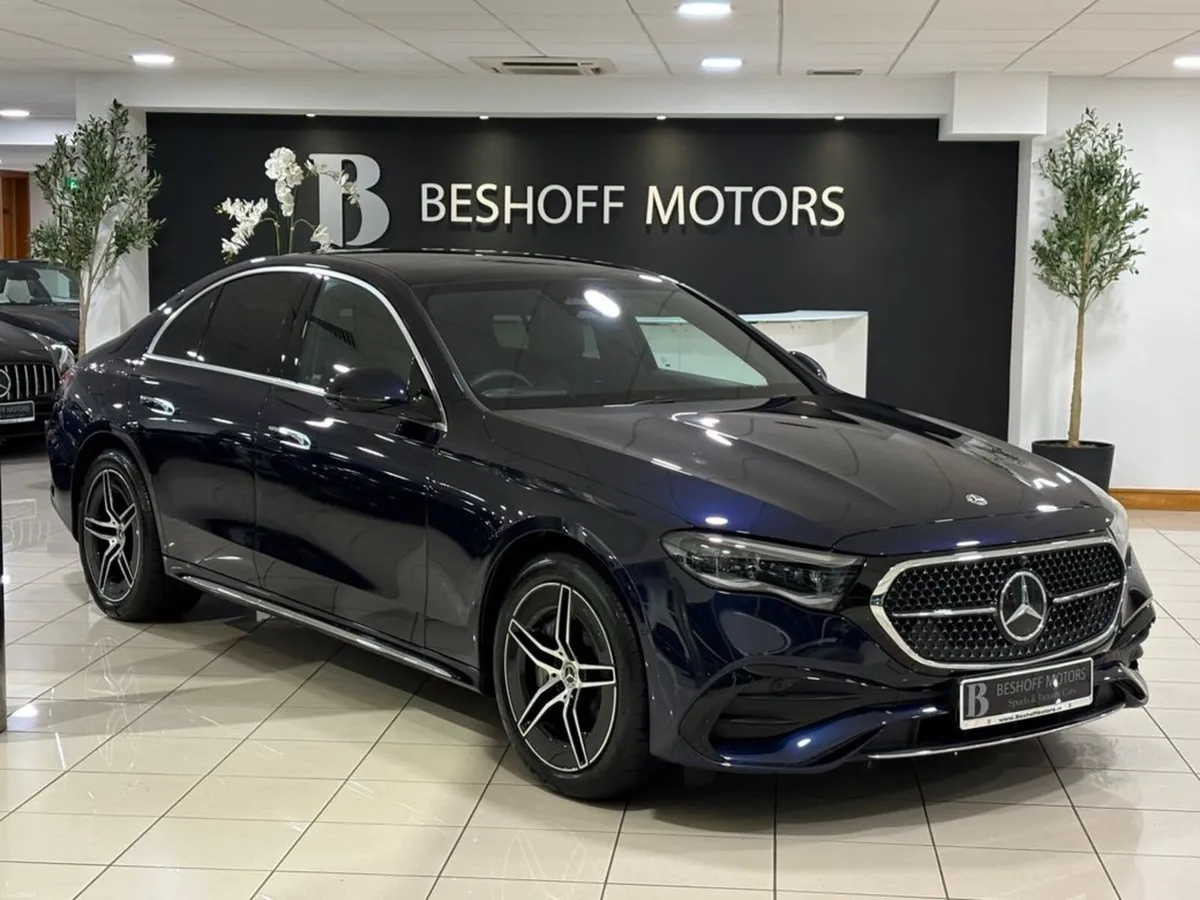 Mercedes-Benz E-Class 300e AMG LINE PREMIUM=HUGE S - Image 1