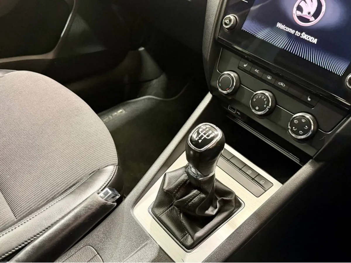 Skoda Octavia SOL 1.6 TDI 115HP 4DR - Image 3