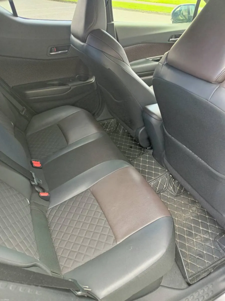 Toyota CHR - Image 3
