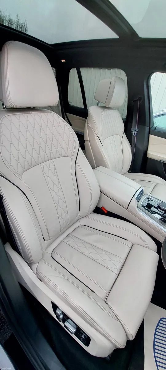 BMW X5 2022 - Image 2
