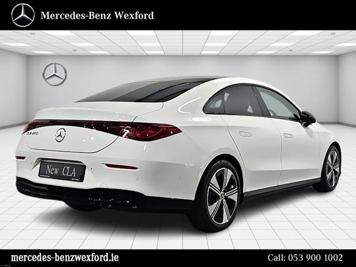 Mercedes-Benz CLA 200 Progressive Line with Nightp - Image 4