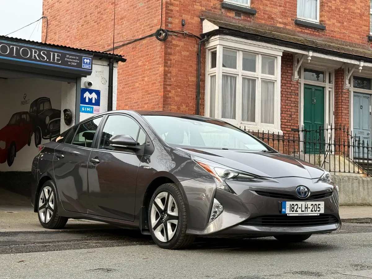 2018 Toyota Prius, High Spec, New Nct 07/28, SIMI, - Image 3