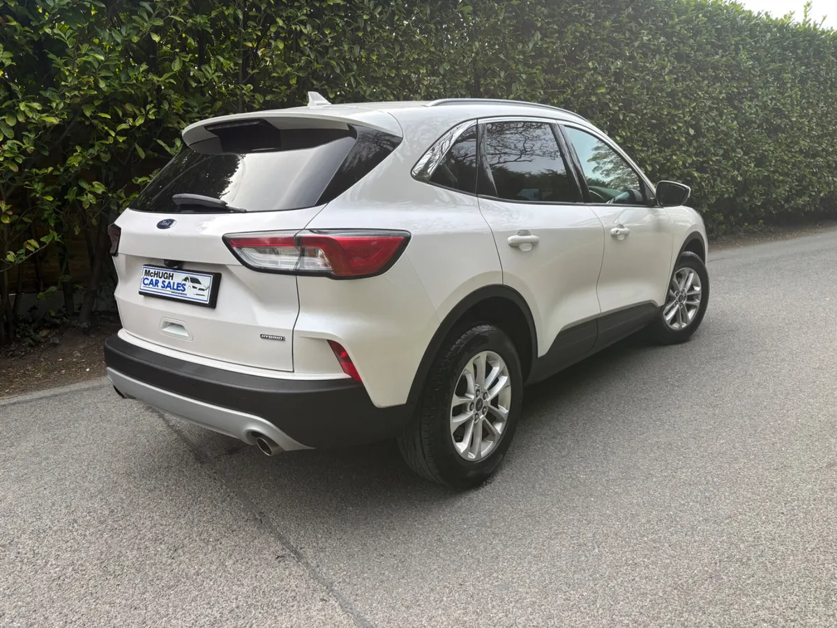 Ford Kuga 2023 - Image 5