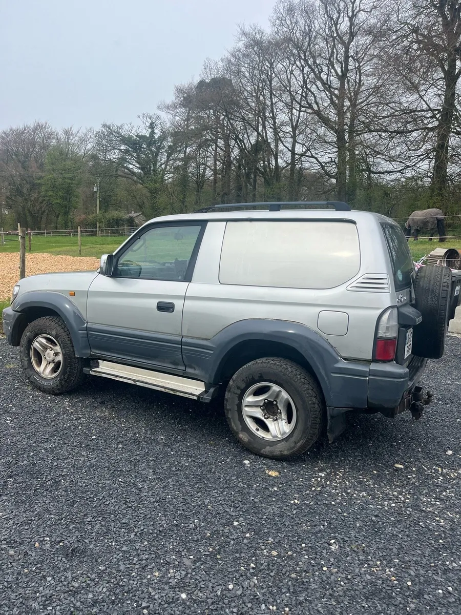 Toyota Land Cruiser - Image 2