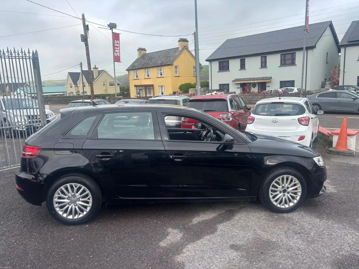 Audi A3 2017  DIESEL  HATCHBACK  FINANCE  ARRANGED - Image 2