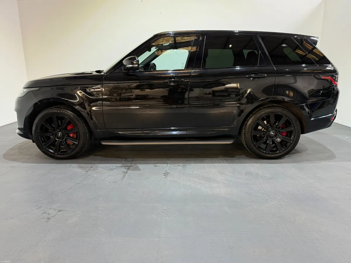 Range Rover Sport 2.0 P400e 13.1kWh HSE - Image 4