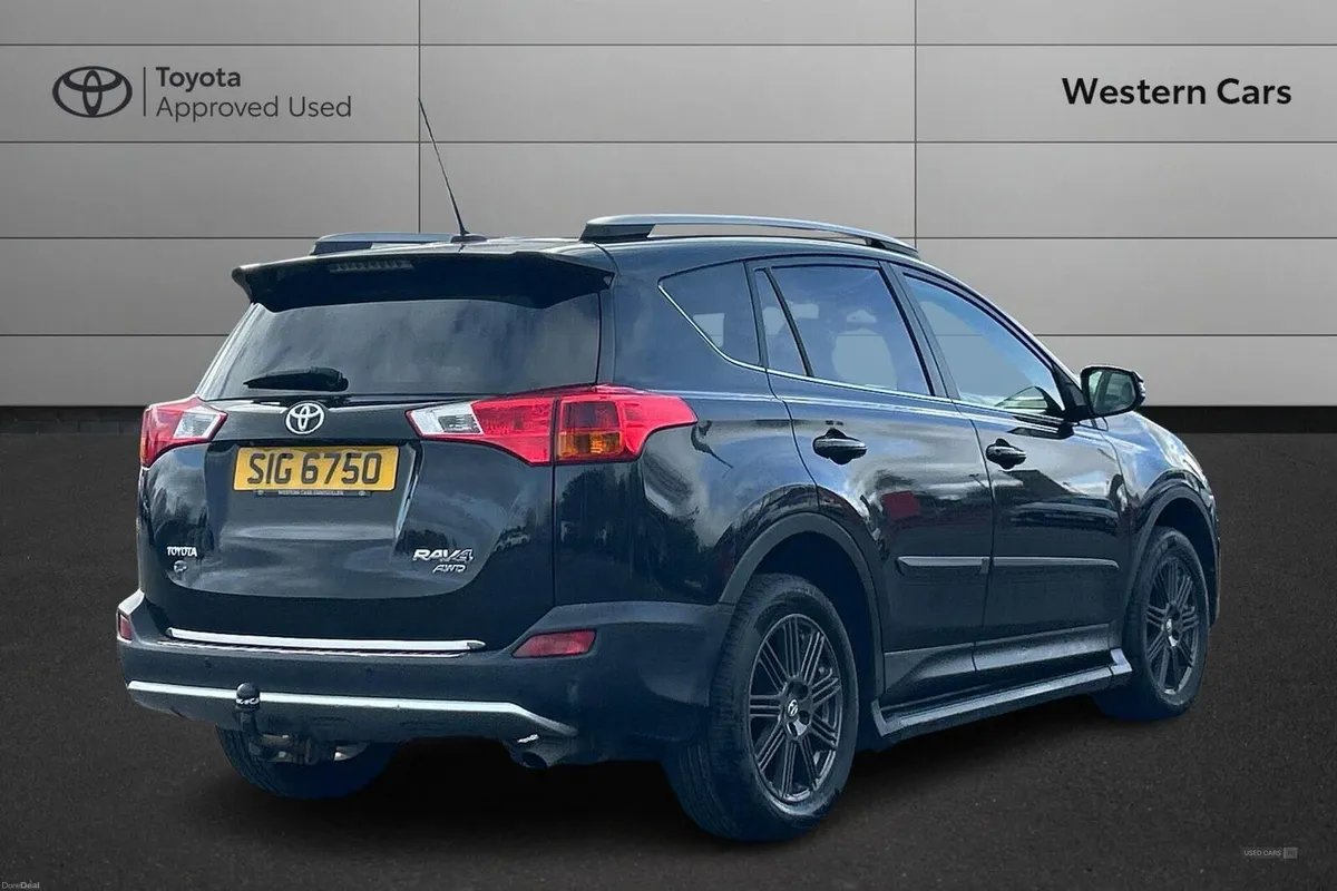Toyota RAV4 2.0 D-4D Invincible 4WD Euro 5 (s/s) 5 - Image 2