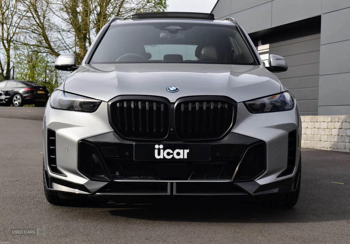 BMW X5 3.0 X5 xDrive 50E M Sport Auto 4WD 5dr - Image 2