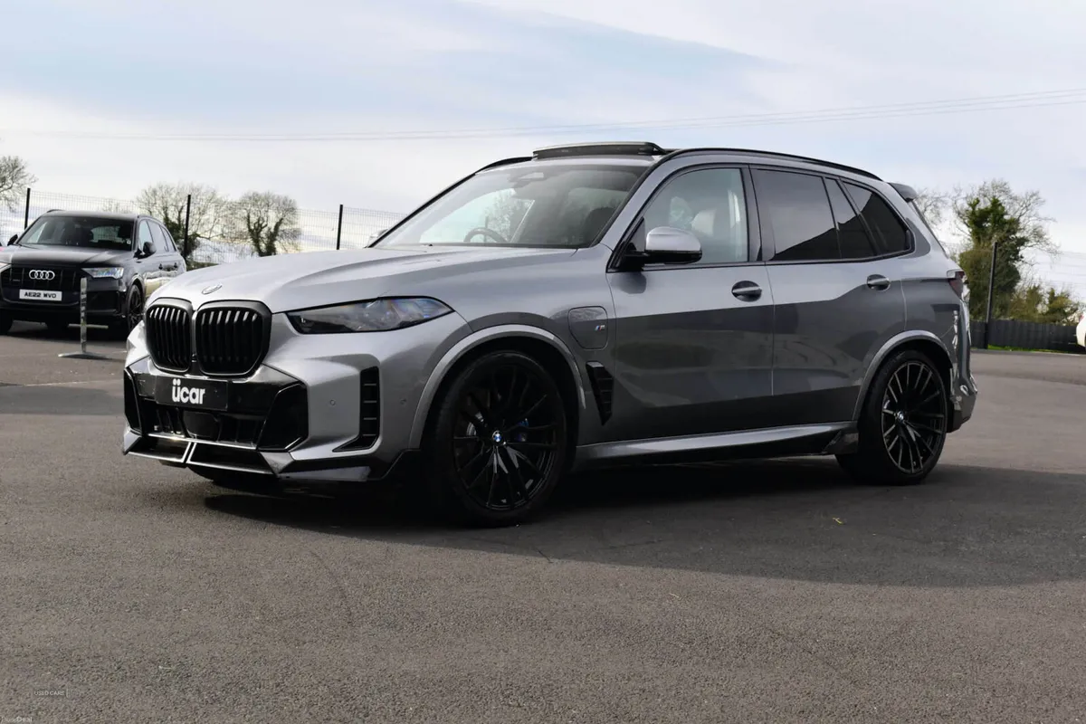 BMW X5 3.0 X5 xDrive 50E M Sport Auto 4WD 5dr - Image 3
