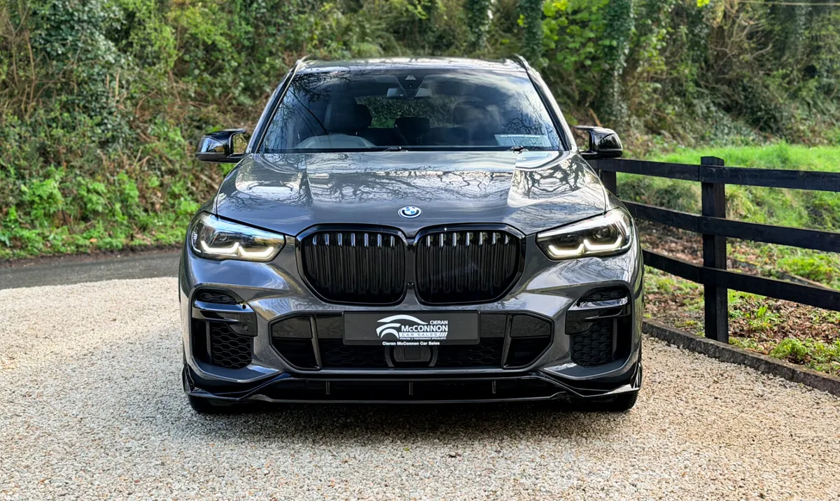 2021 (212) BMW X5 45E MSPORT PRO *DRAVIT GREY - Image 3