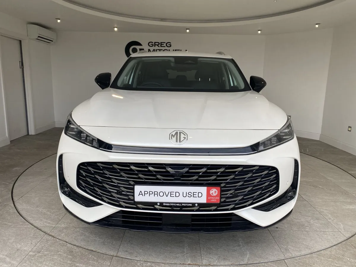 MG HS 2025 - Image 2