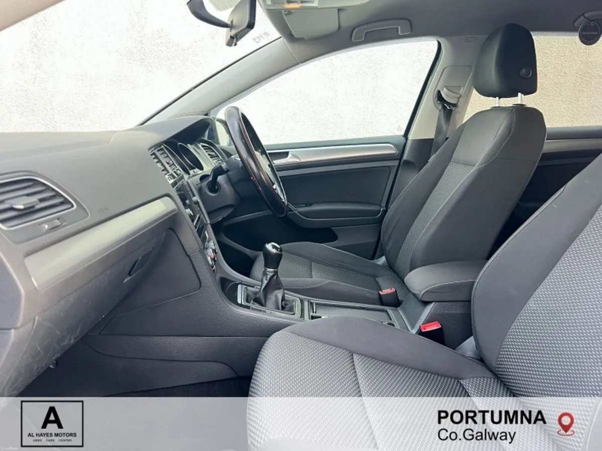 Volkswagen Golf 1.6 TDI 115HP Trendline - Image 4