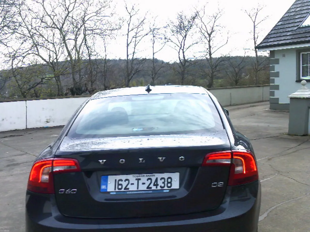 Volvo S60 2016 - Image 4