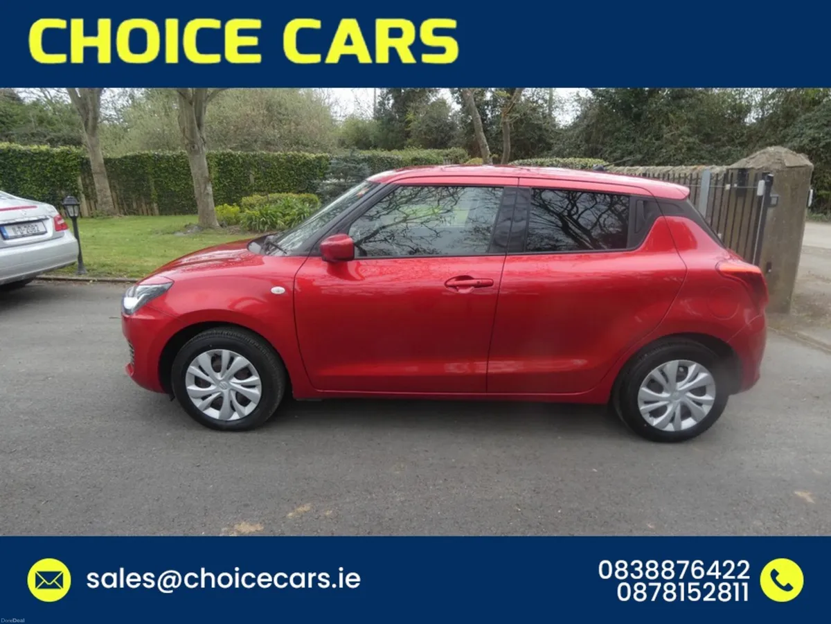 Suzuki Swift 1.2 AUTO ANDROID AUTO - Image 3