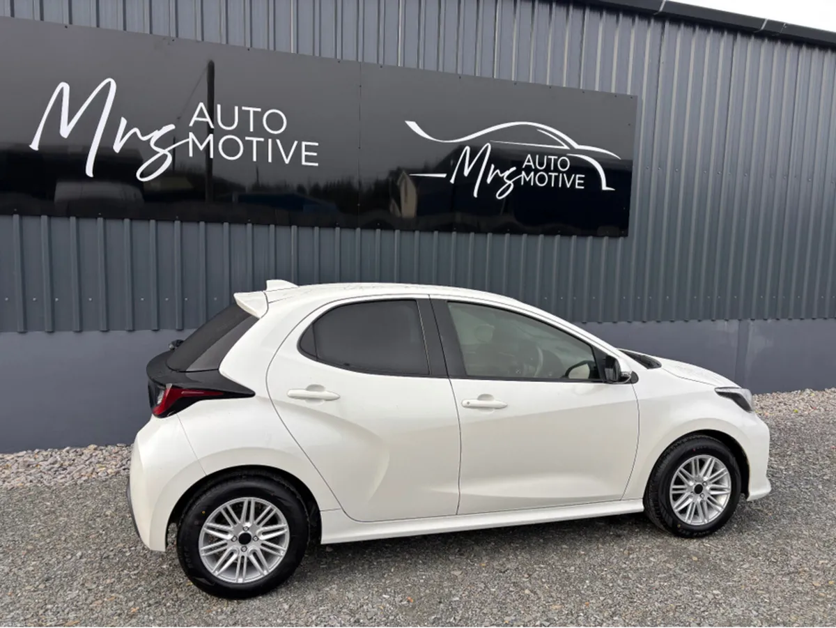 Toyota Yaris 1.0 AUTOMATIC 212 D29682 - Image 4