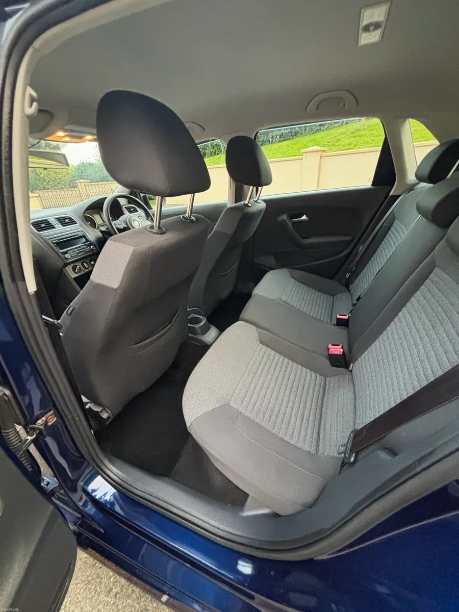 2013 Volkswagen Polo - Image 4