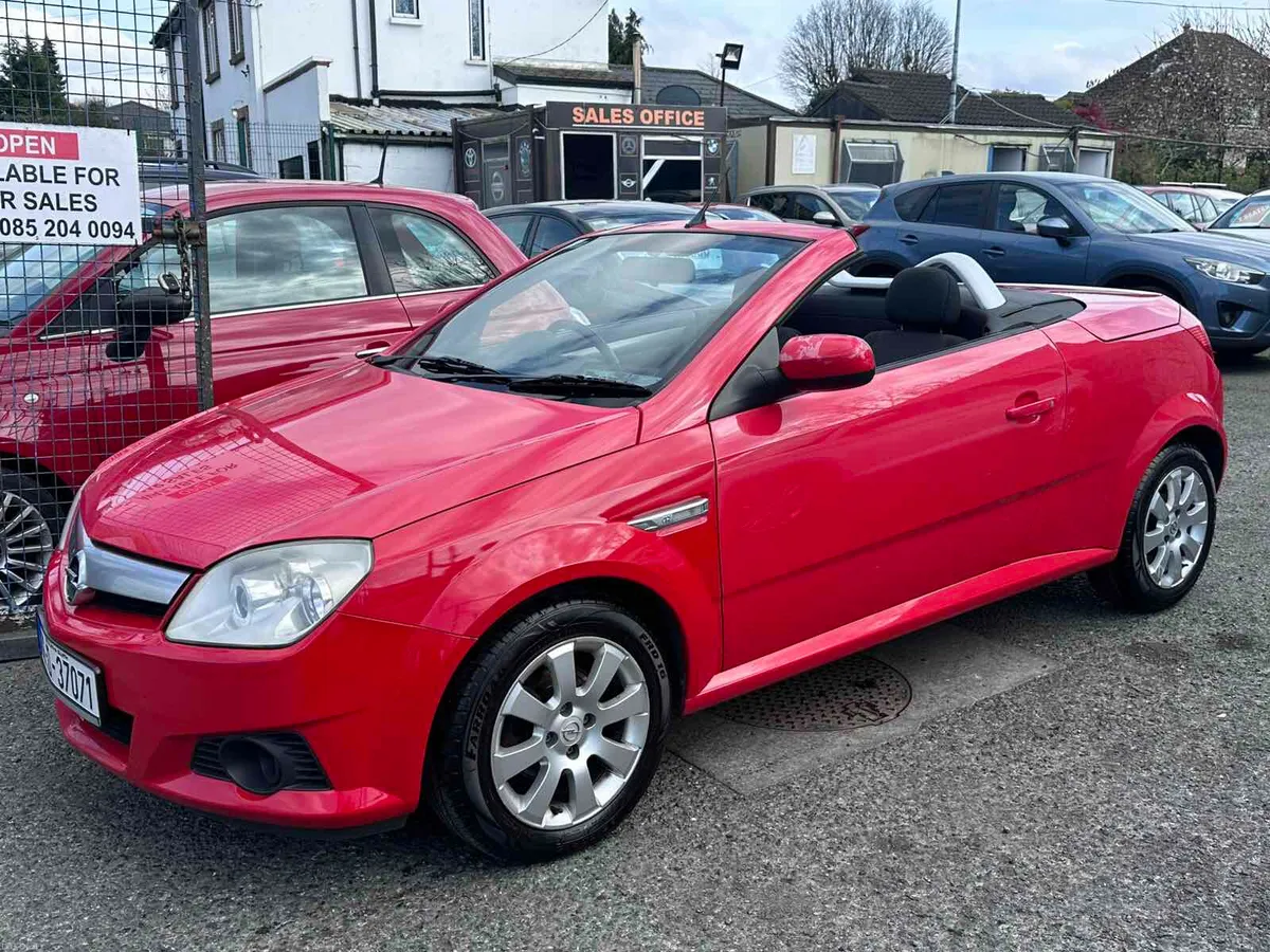 Opel Tigra 1.4 Convertible! - Image 2