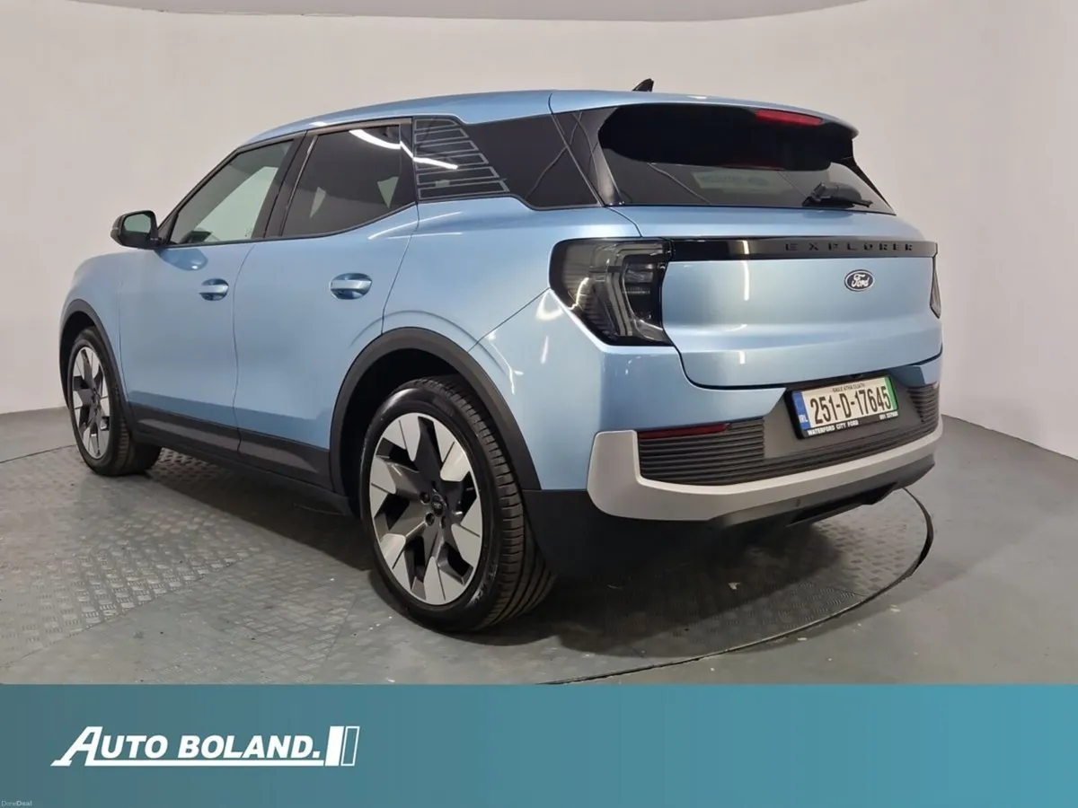 Ford Explorer Premium 77kWh Extended Range RWD - Image 5