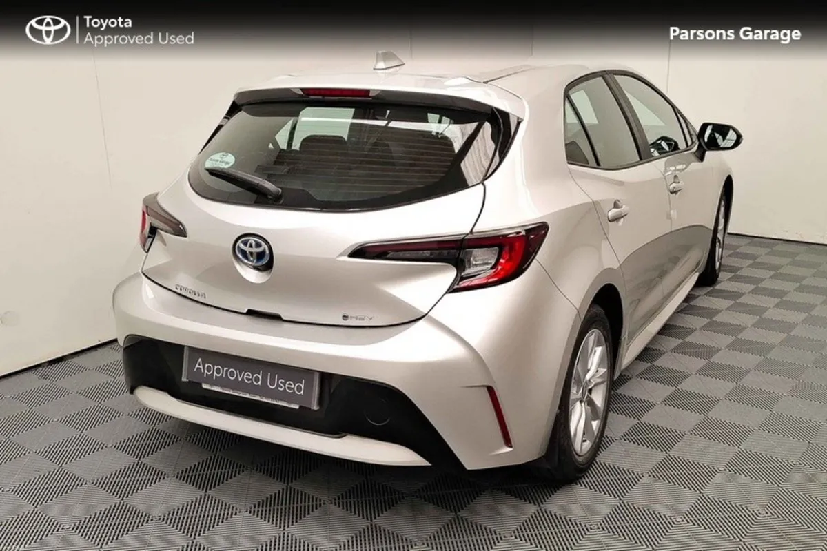 Toyota Corolla COROLLA HB LUNA - Image 2