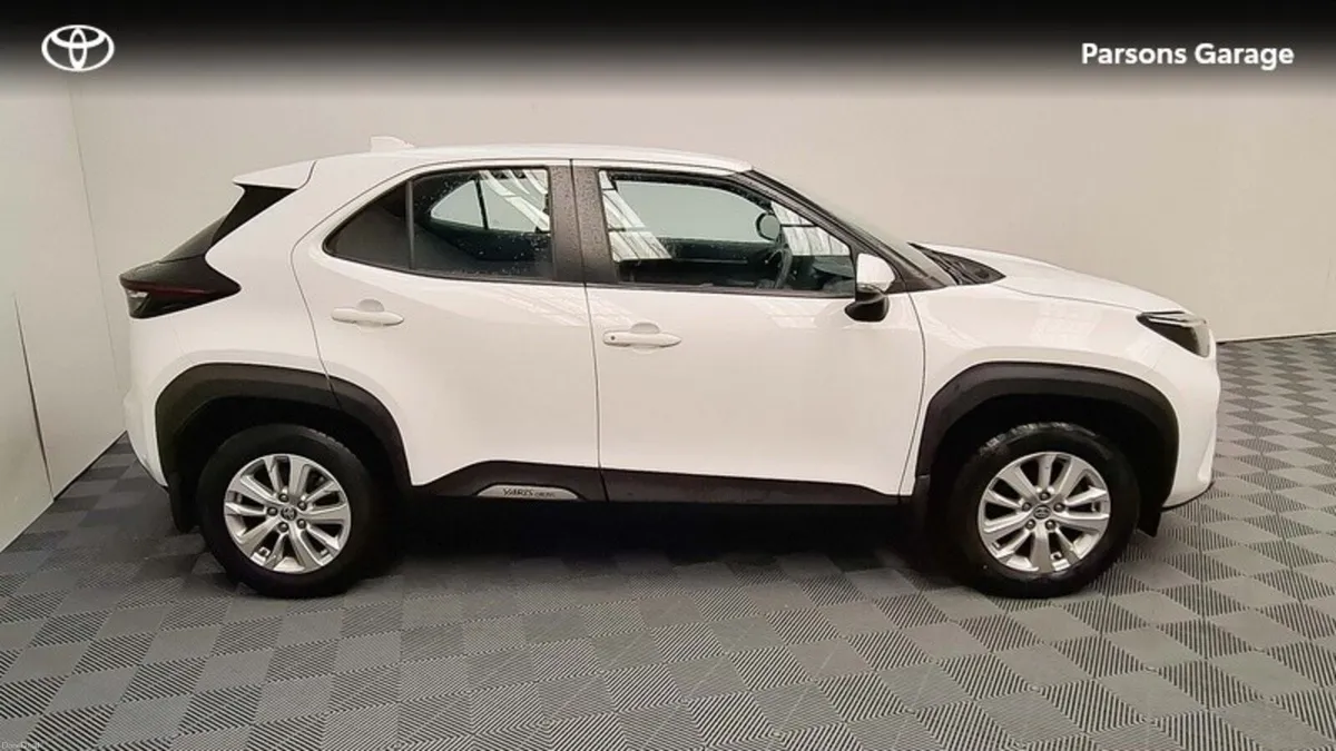 Toyota Yaris Cross 1.5 - Image 3
