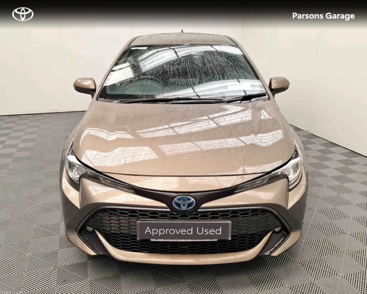 Toyota Corolla HYBRID LUNA H/B 4DR AUTO - Image 5