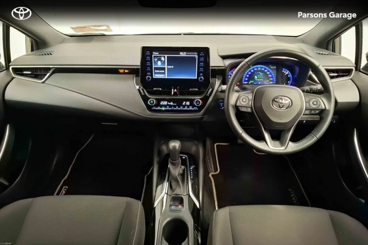 Toyota Corolla HYBRID LUNA H/B 4DR AUTO - Image 6