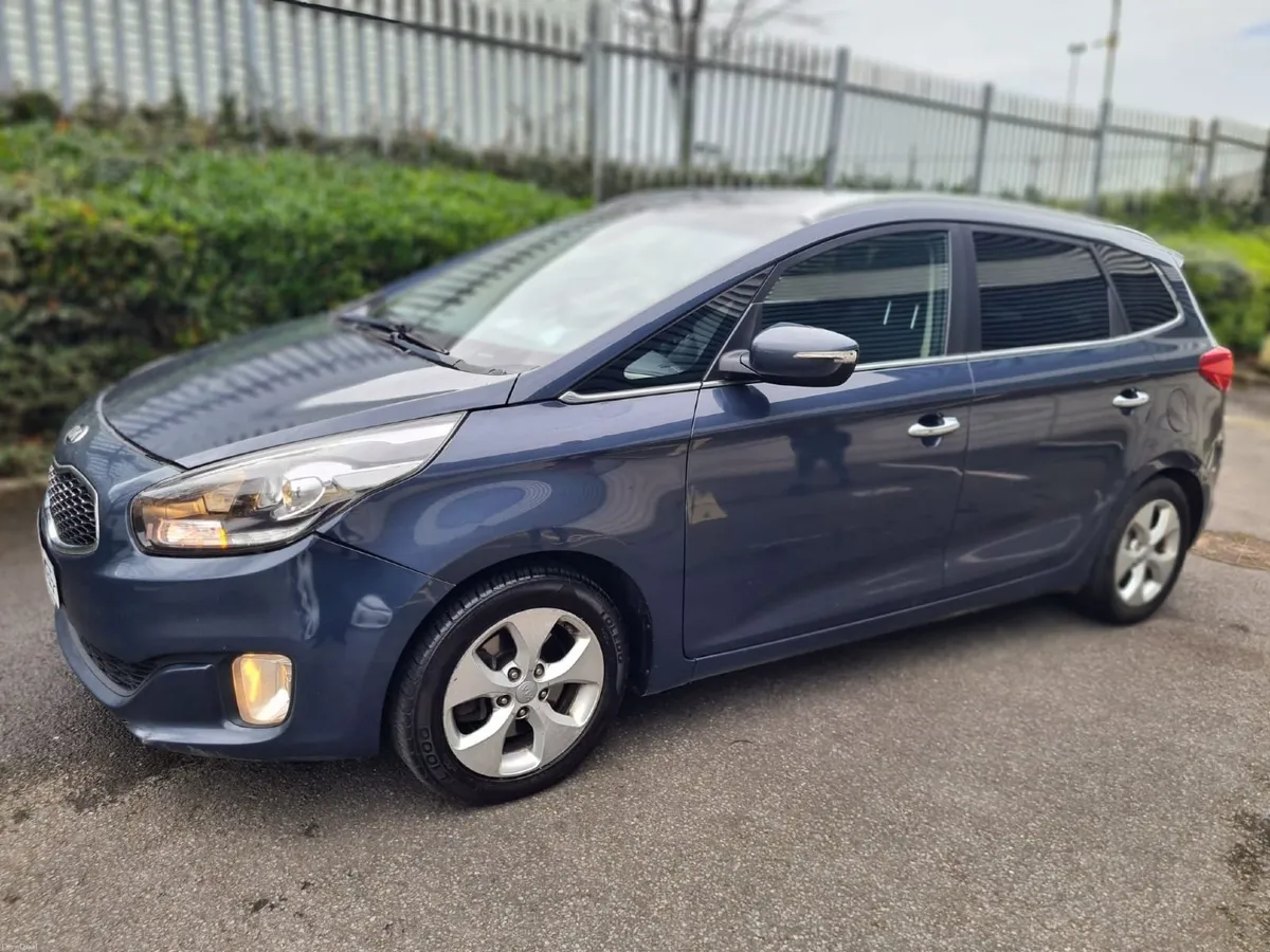 Kia Carens 2016 - Image 1
