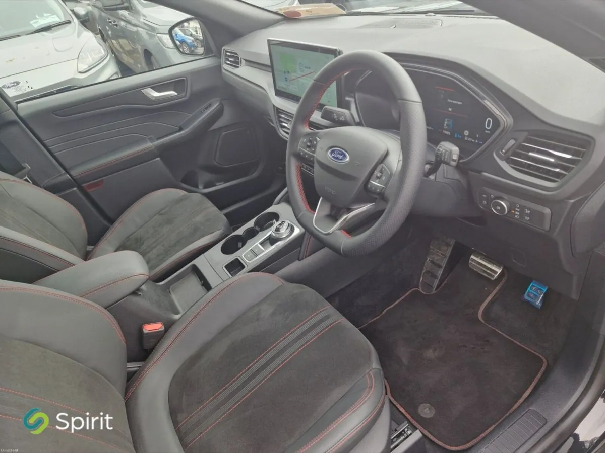 Ford Kuga 2.5 Duratec 243PS PHEV ST-Line X Edition - Image 4