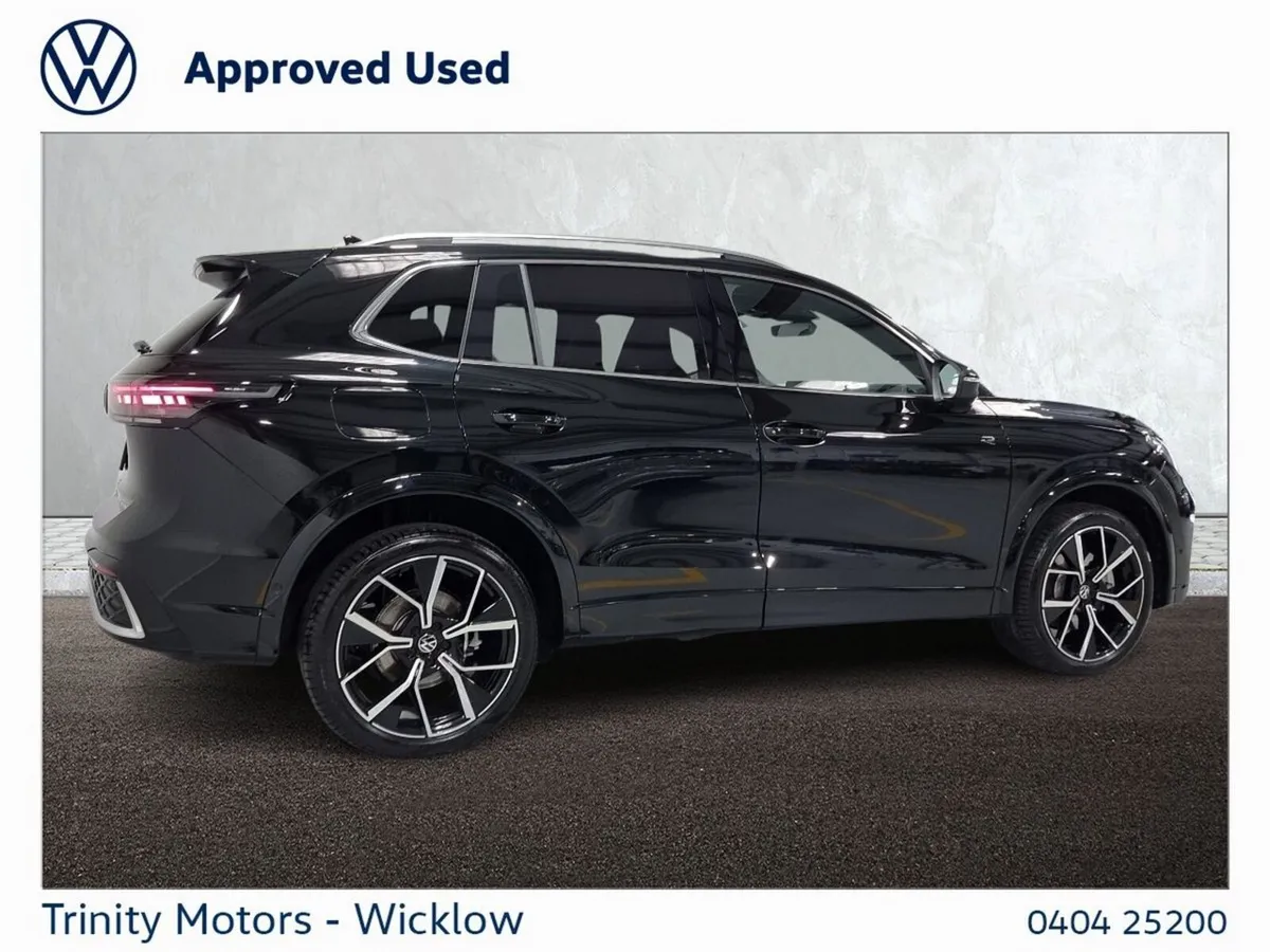 Volkswagen Tiguan DEPOSIT TAKEN *Tiguan R-Line Tsi - Image 3