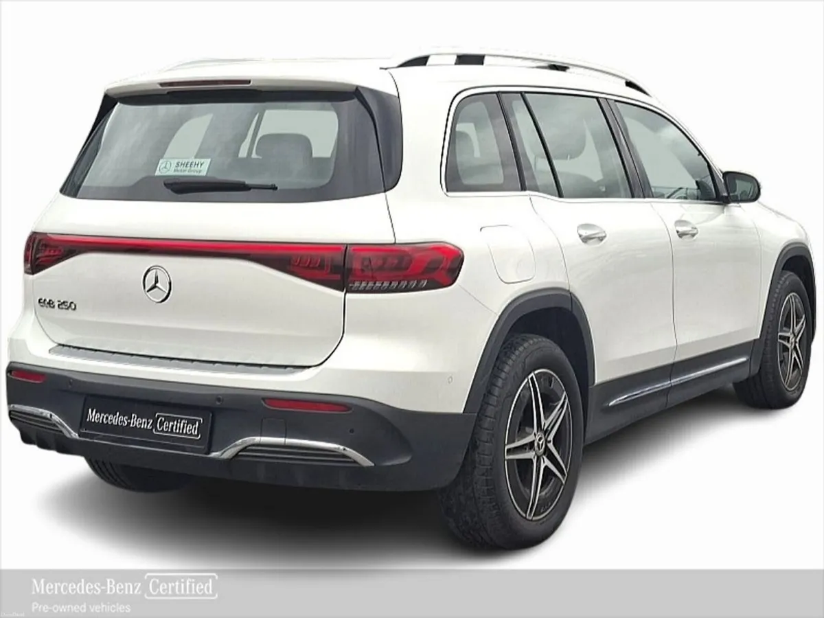 Mercedes-Benz EQB EQB250 AMG Line 7 SEATER - Image 4