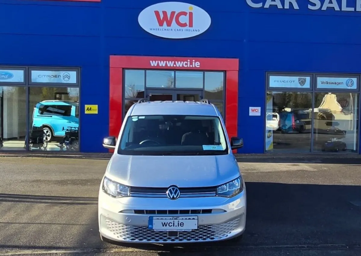 Wheelchair Taxi VW Caddy - Image 1