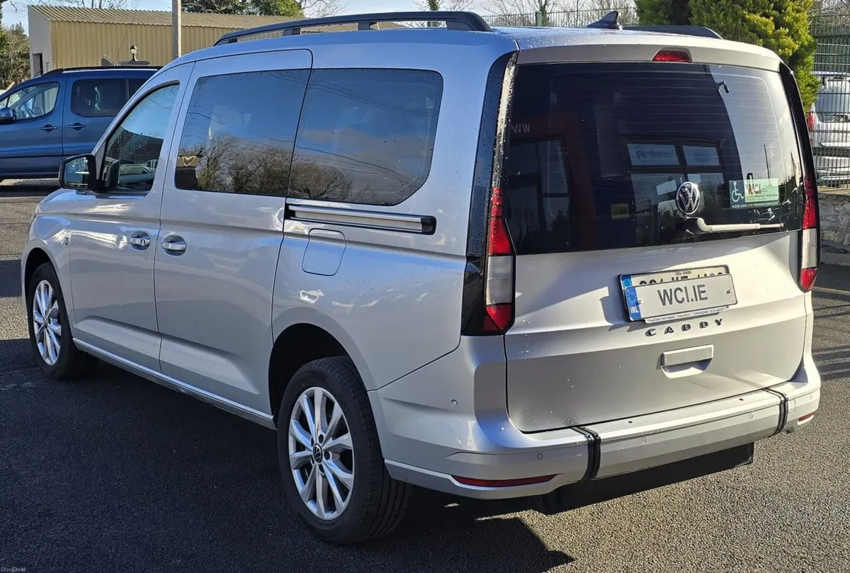 Wheelchair Taxi VW Caddy - Image 5
