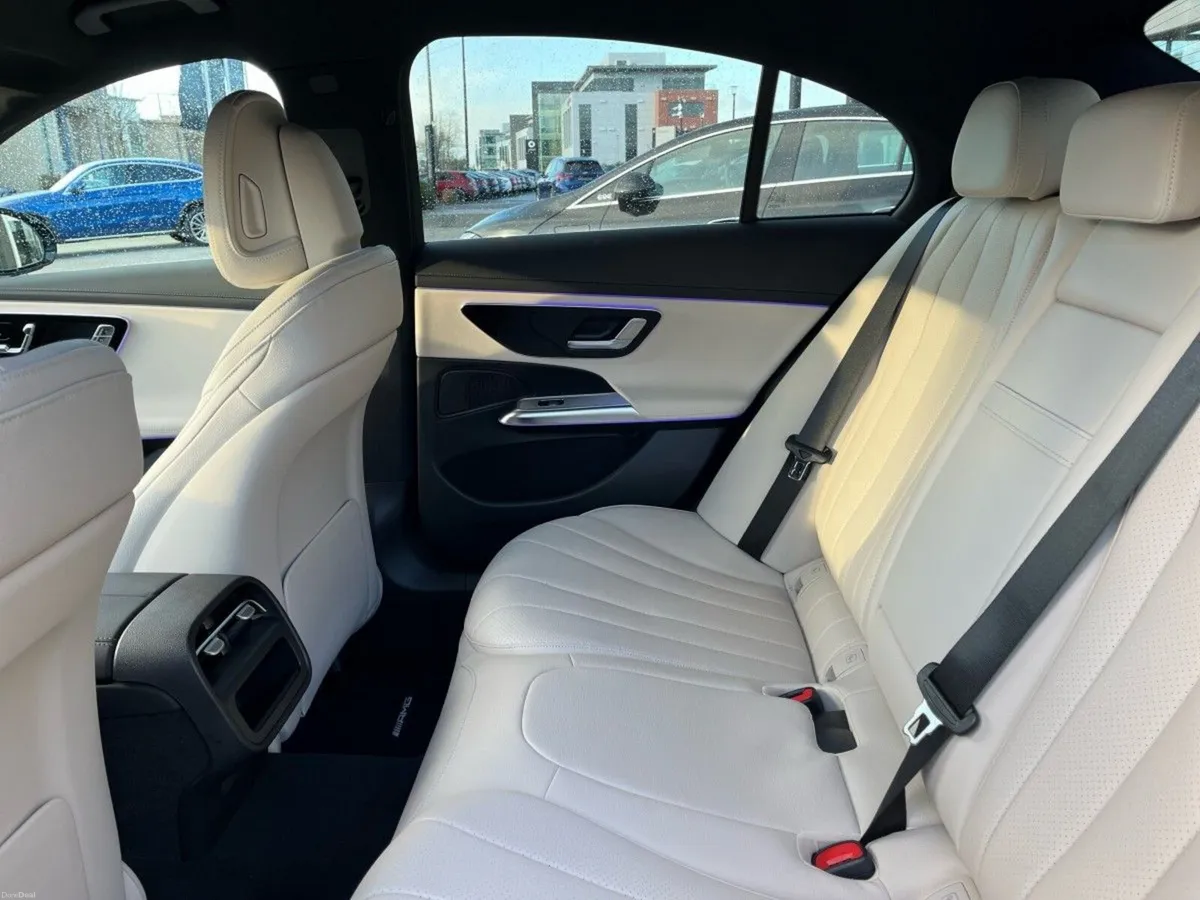 Mercedes-Benz E-Class E 300DE AMG Line Plus PHEV S - Image 4