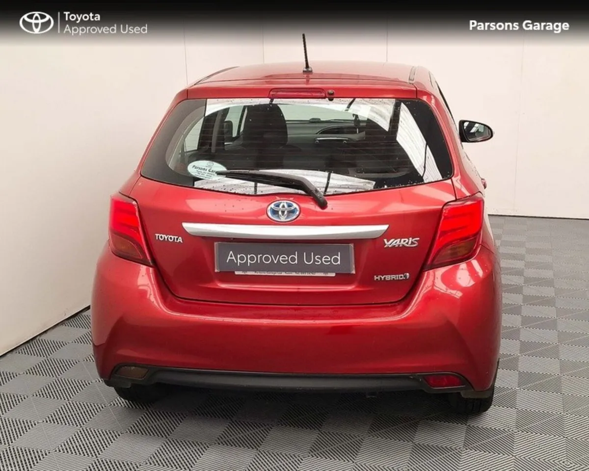 Toyota Yaris HYBRID MC 4DR AUTO - Image 4
